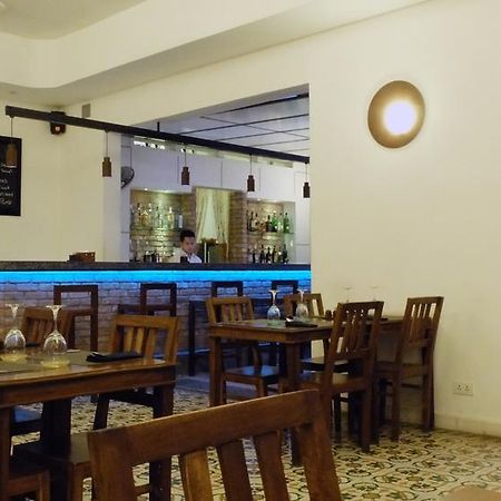 The Sangkum Hotel Phnom Penh Ngoại thất bức ảnh