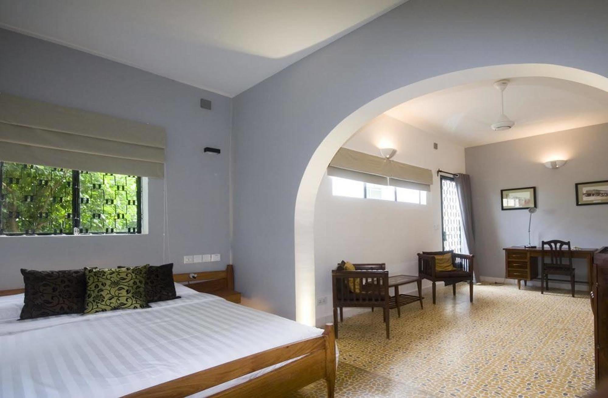 The Sangkum Hotel Phnom Penh Ngoại thất bức ảnh